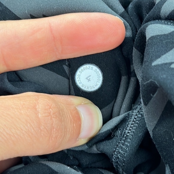 Lululemon Invigorate High-Rise Tight 25" Voltage Graphite Grey Black - Picture 6 of 6